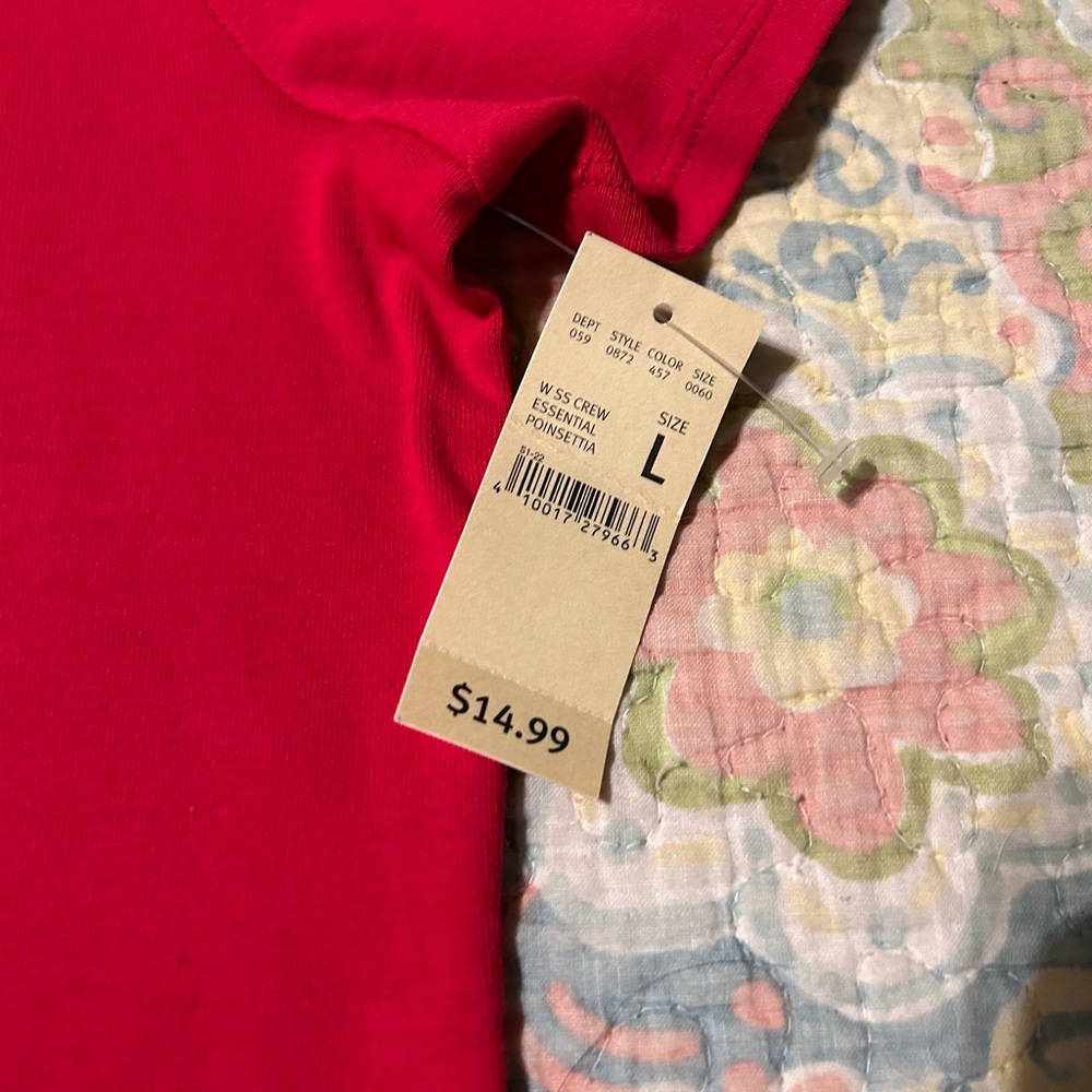 Red Eddie Bauer crew neck Tee. NWT - Picture 3 of 6